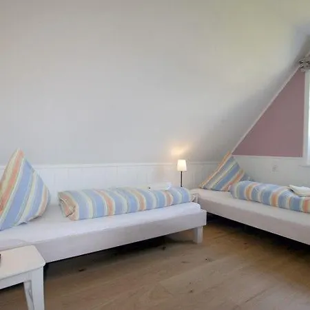 Apartamento Huus-starklef-whg-2-sta-342 Wyk auf Föhr